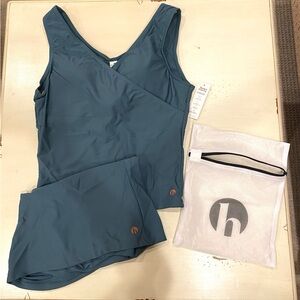 HoneyMark two piece swim separates NEW with mesh swim bag Medium